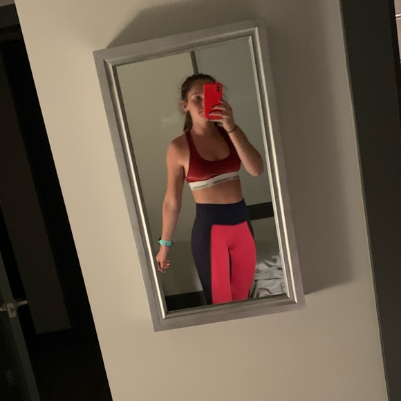 navy blue and pink cropped athleta yoga leggings - Picture 2 of 3